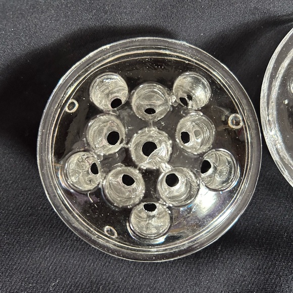 Vintage glass flower frogs set of 2 with 11 holes each - Picture 3 of 7